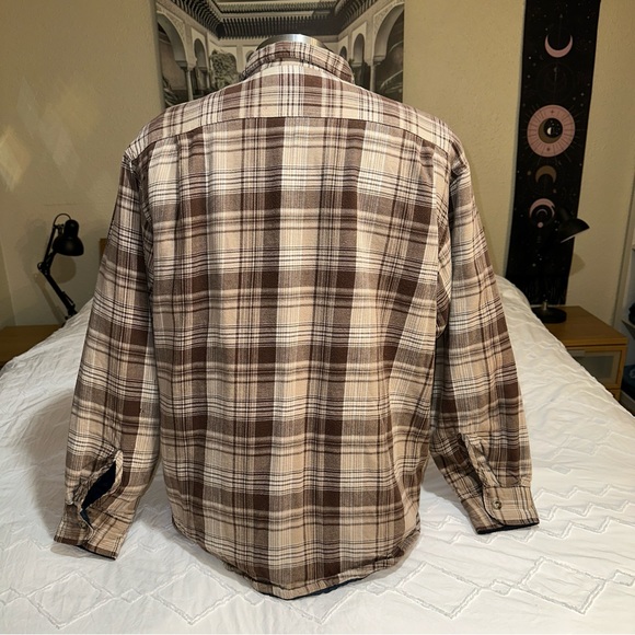 Wrangler | Quilted Lined Flannel Plaid Shirt Jacket Shacket Distressed Button Up - Picture 3 of 15